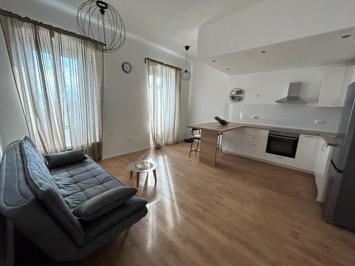 Apartamento Nina & Lola Rijeka Exterior foto